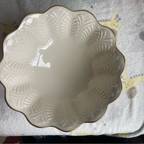 Lenox 9.5 inch bowl - Picture 3 of 6